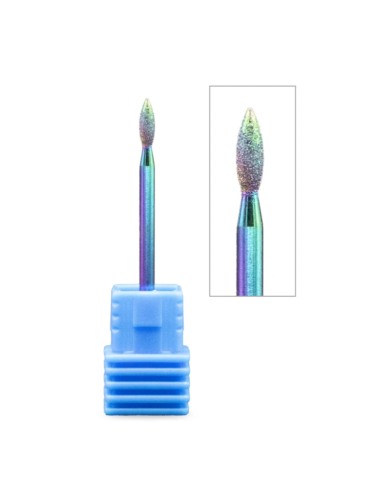 JOUR 117 Pointe d'arc-en-ciel diamantée pour ongles