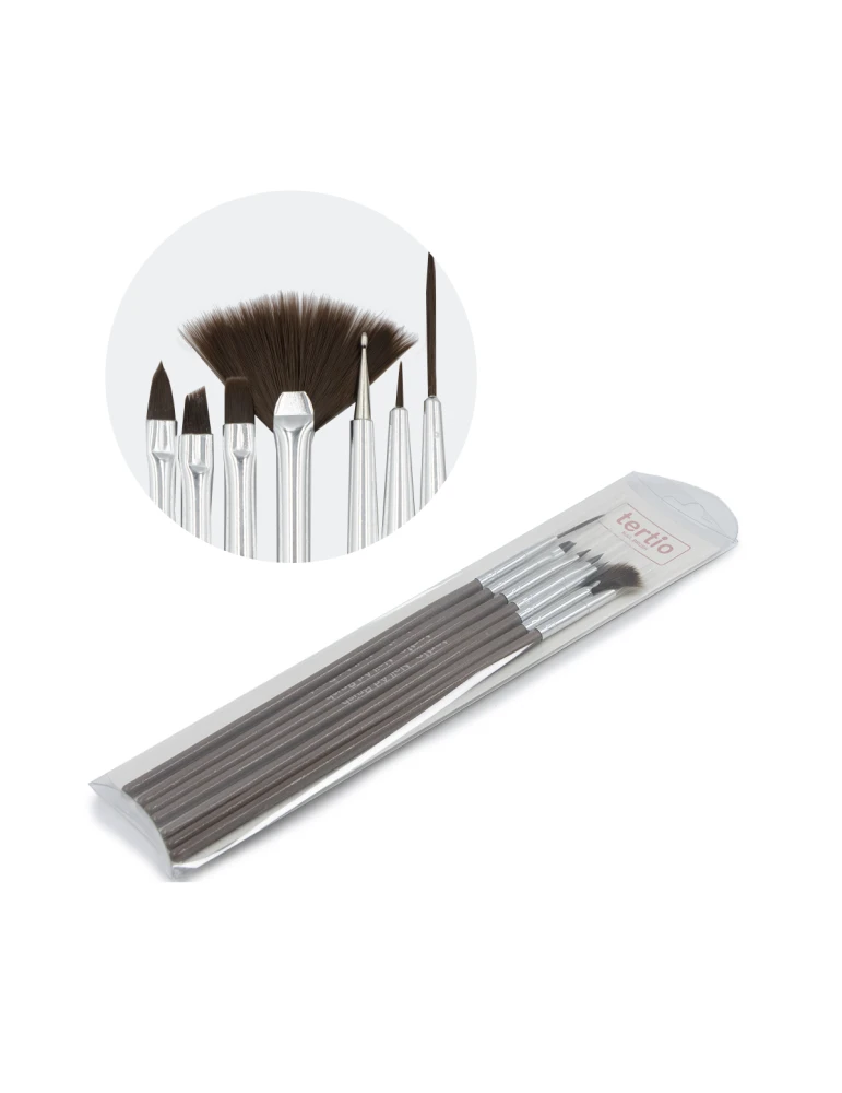 Kit de 7 pinceaux pour nail art 2 pièces