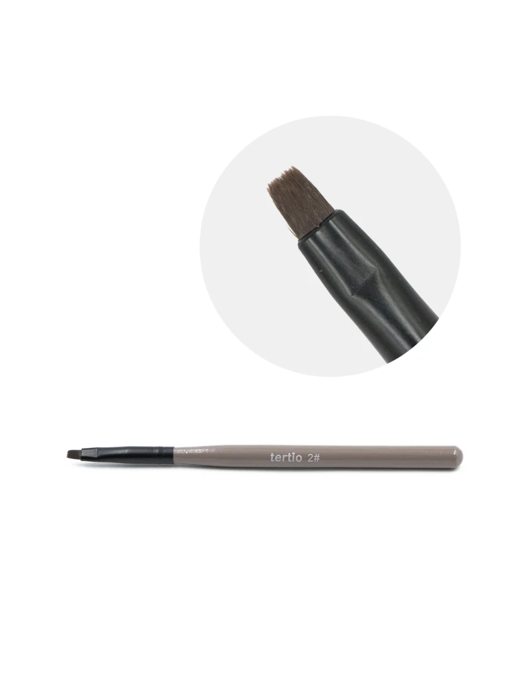 PEINTURE POUR ONGLES 2 PIÈCES