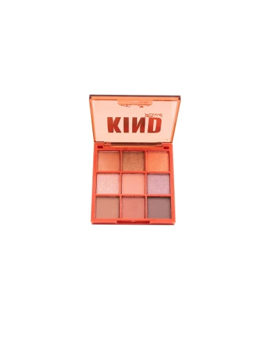 02 KIND EYESHADOW PALETTE
